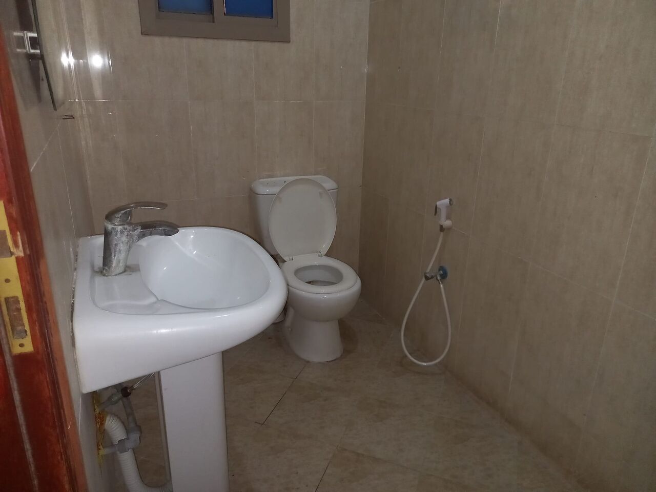 Gudaibiya, Apartments, Flats, Houses & Villas, BHD 160/month,  1 BR,  # 1 BEDROOM,1 BATHROOM,HALL WITH OPEN KITCHEN,WITH A/C,EWA-160/BD#