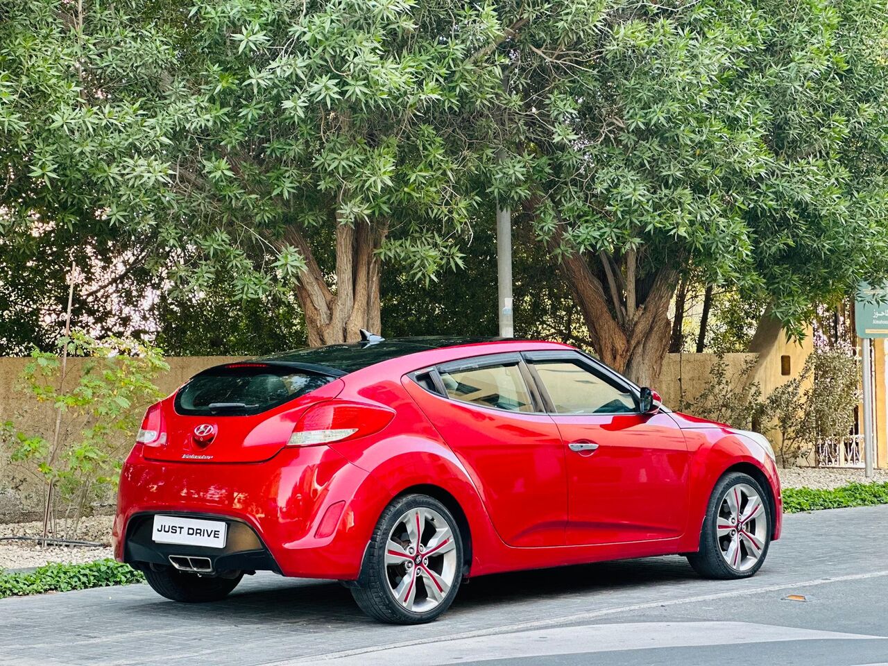 Segaya, Vehicles, Cars & Trucks , BHD 1750,  Hyundai Veloster,  2013,  Automatic,  165000 KM,    MODEL SINGLE OWNER COUPE CALL OR WHATSAPP ON 35400768 ,33665080