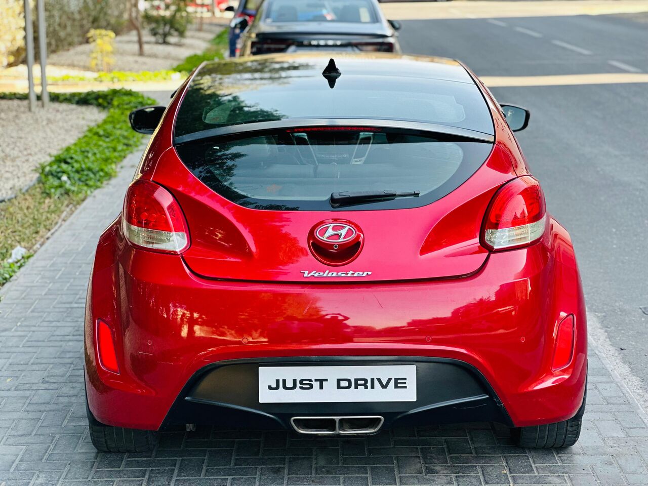 Segaya, Vehicles, Cars & Trucks , BHD 1750,  Hyundai Veloster,  2013,  Automatic,  165000 KM,    MODEL SINGLE OWNER COUPE CALL OR WHATSAPP ON 35400768 ,33665080