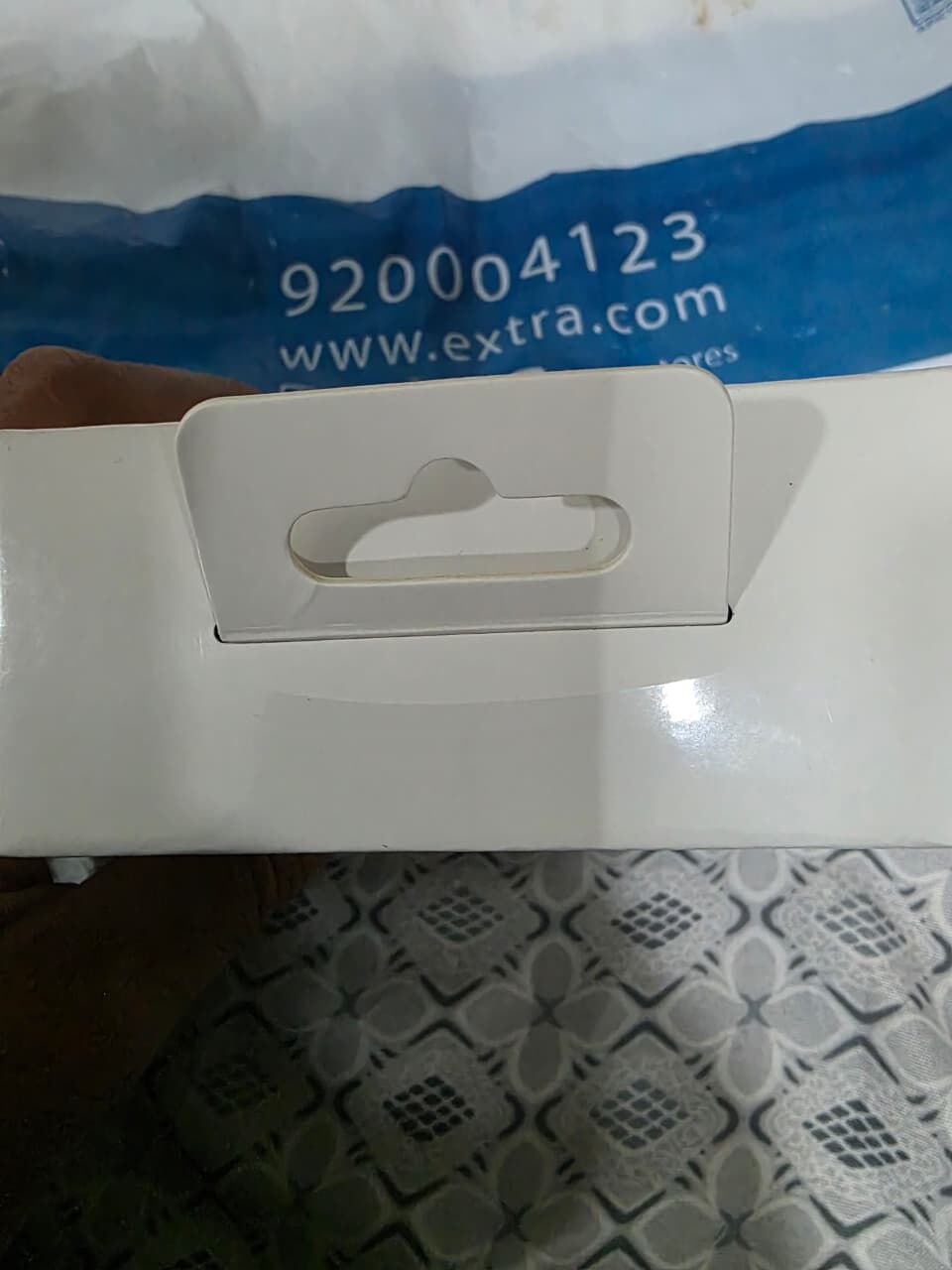 Turaif, Electronics, SAR 600,  Huawei Feeclips 2 (new) Pinpack