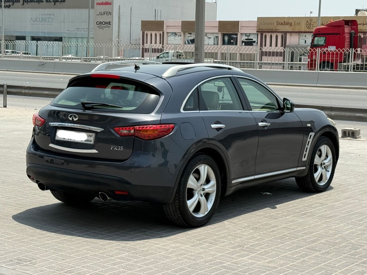 Manama, Vehicles, Cars & Trucks , BHD 1950,  Infiniti FX-35,  2010,  Automatic,  178950 KM,   /  (Blue)