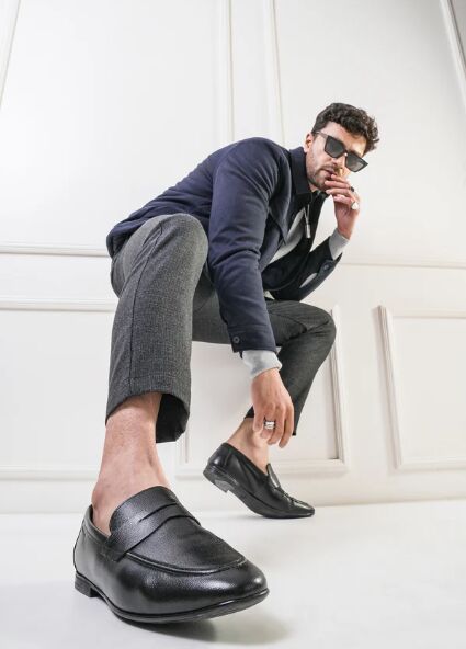 Mumbai, Clothing & Accessories, Best Shoes For Men: Formal, Casual & Travel Footwear | Thomas Crick