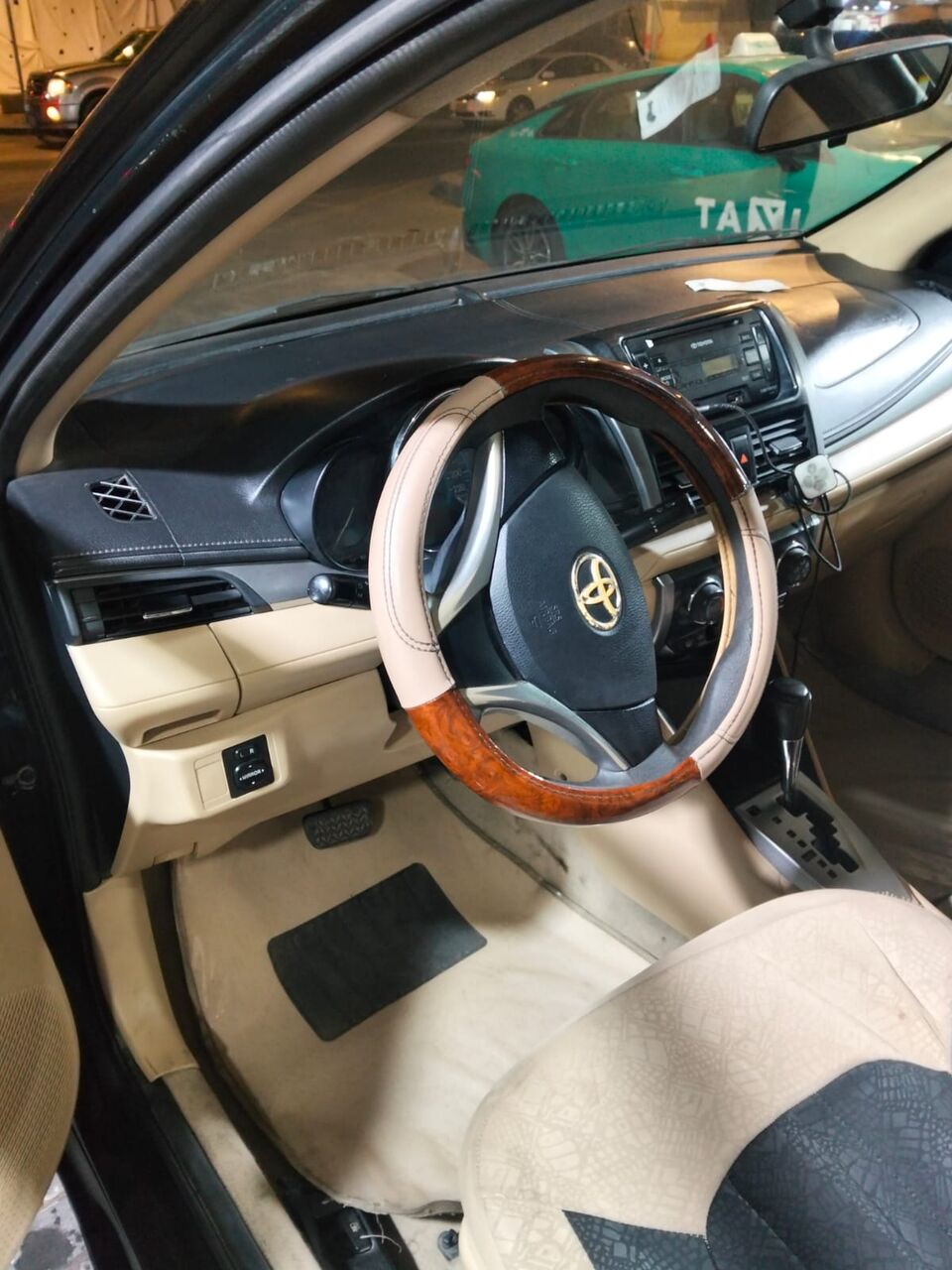 Madinat Al Ummal, Vehicles, Cars & Trucks , Toyota Yaris,  2015,  Automatic,  300 KM,    - Black