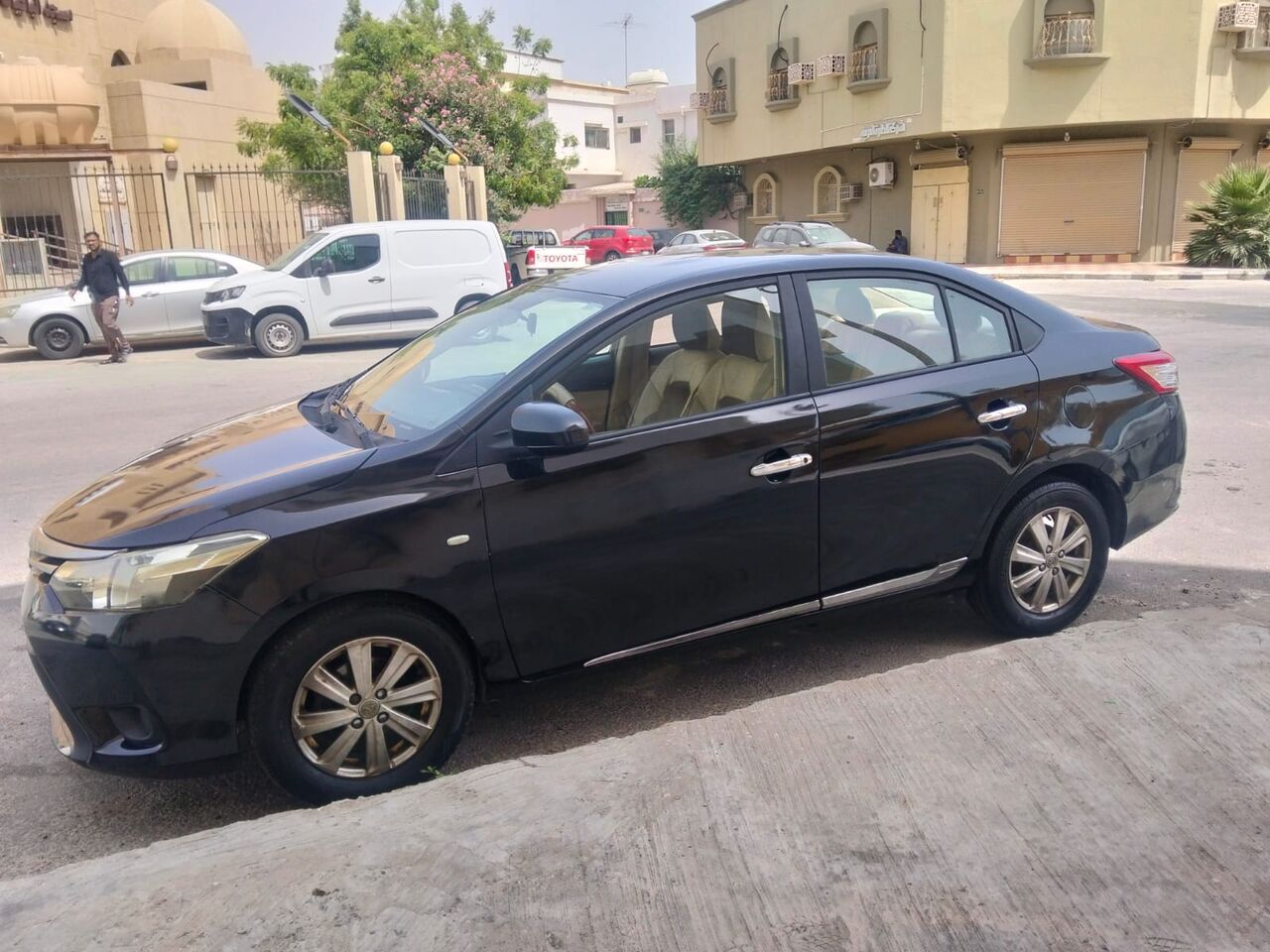 Madinat Al Ummal, Vehicles, Cars & Trucks , Toyota Yaris,  2015,  Automatic,  300 KM,    - Black