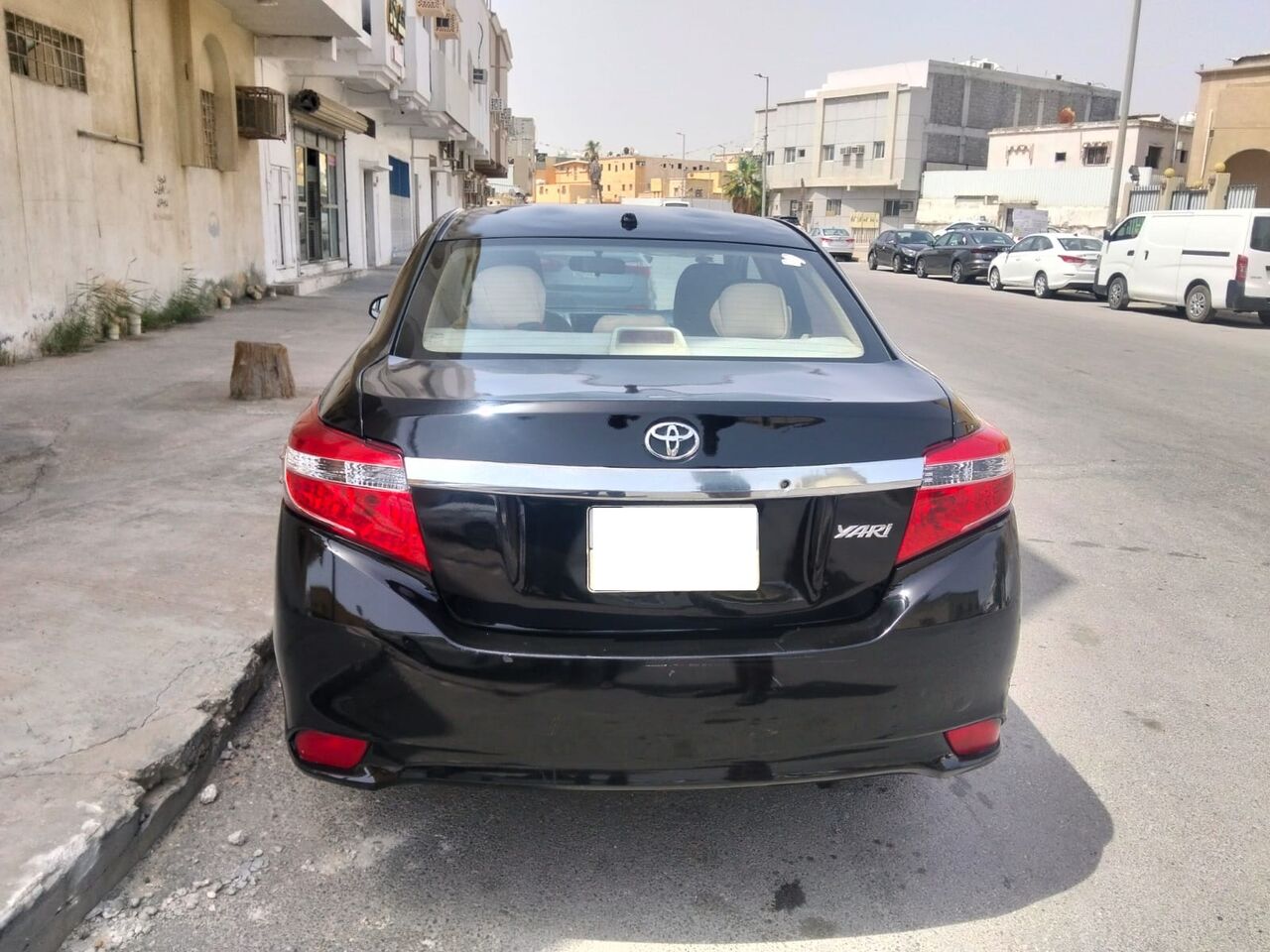 Madinat Al Ummal, Vehicles, Cars & Trucks , Toyota Yaris,  2015,  Automatic,  300 KM,    - Black