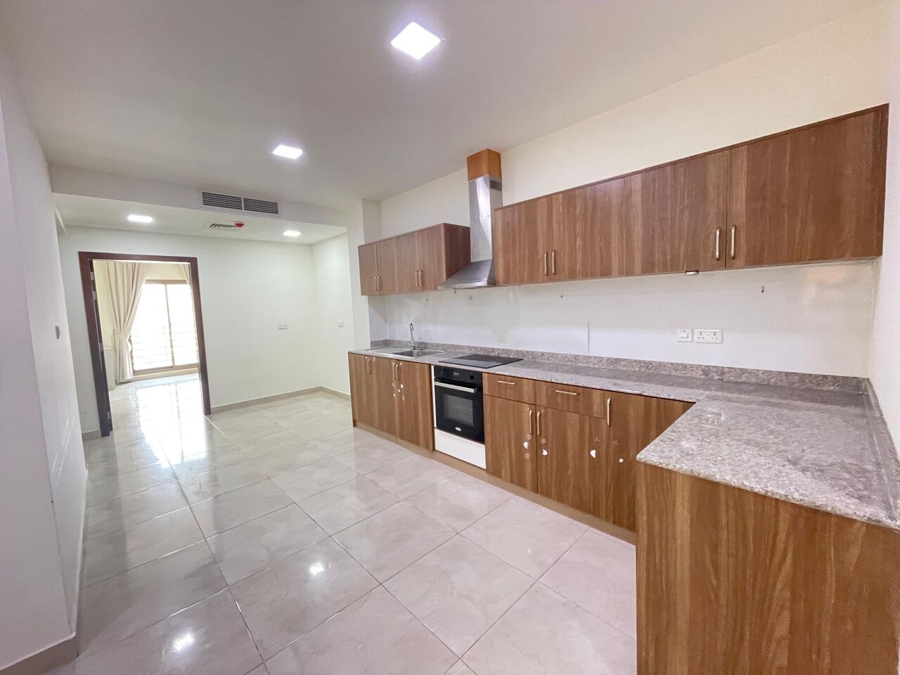 Burhama, Apartments, Flats, Houses & Villas, BHD 220/month,  2 BR,  2 Bedroom Without Ewa Semi Furnished