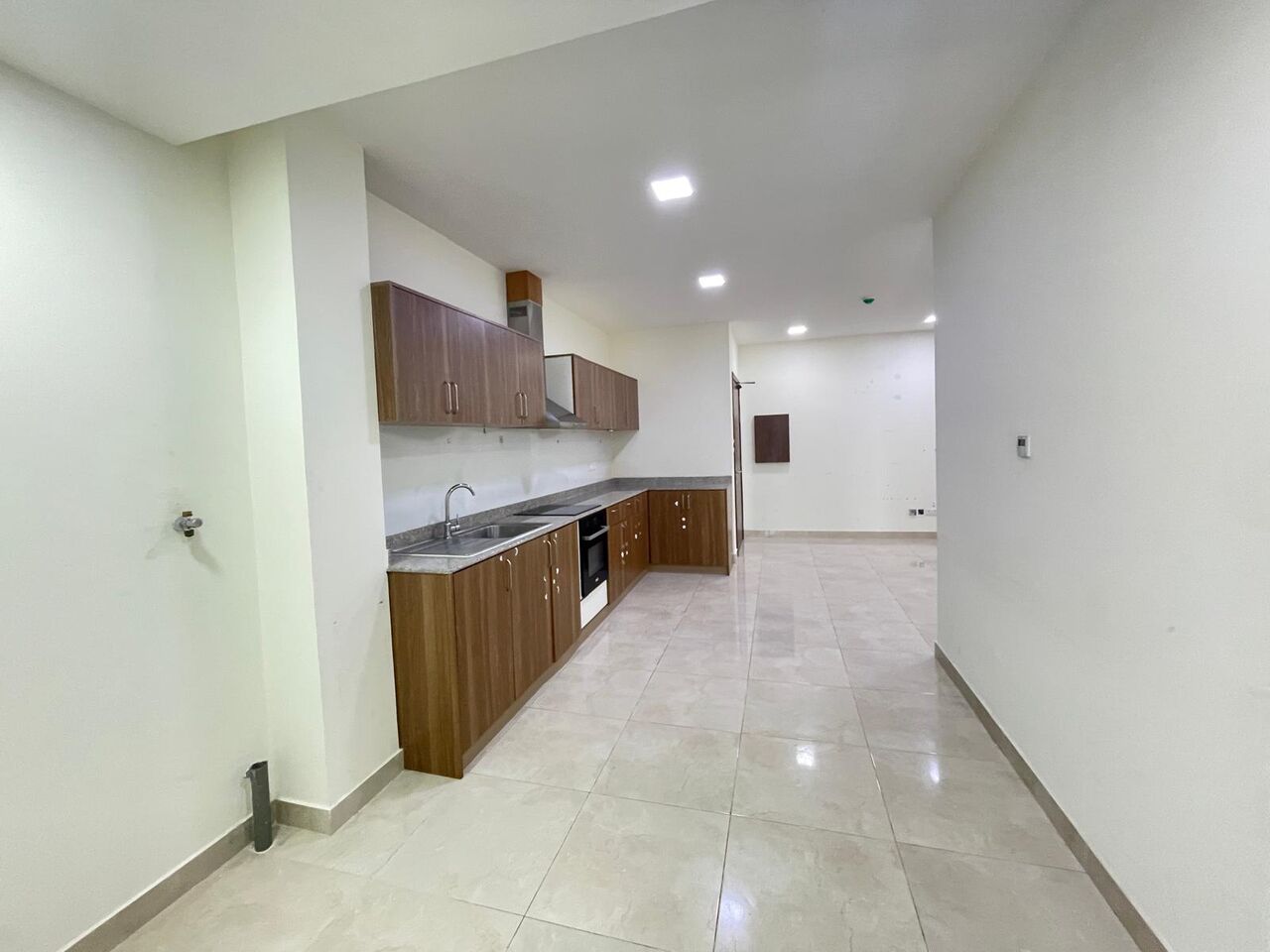 Burhama, Apartments, Flats, Houses & Villas, BHD 220/month,  2 BR,  2 Bedroom Without Ewa Semi Furnished