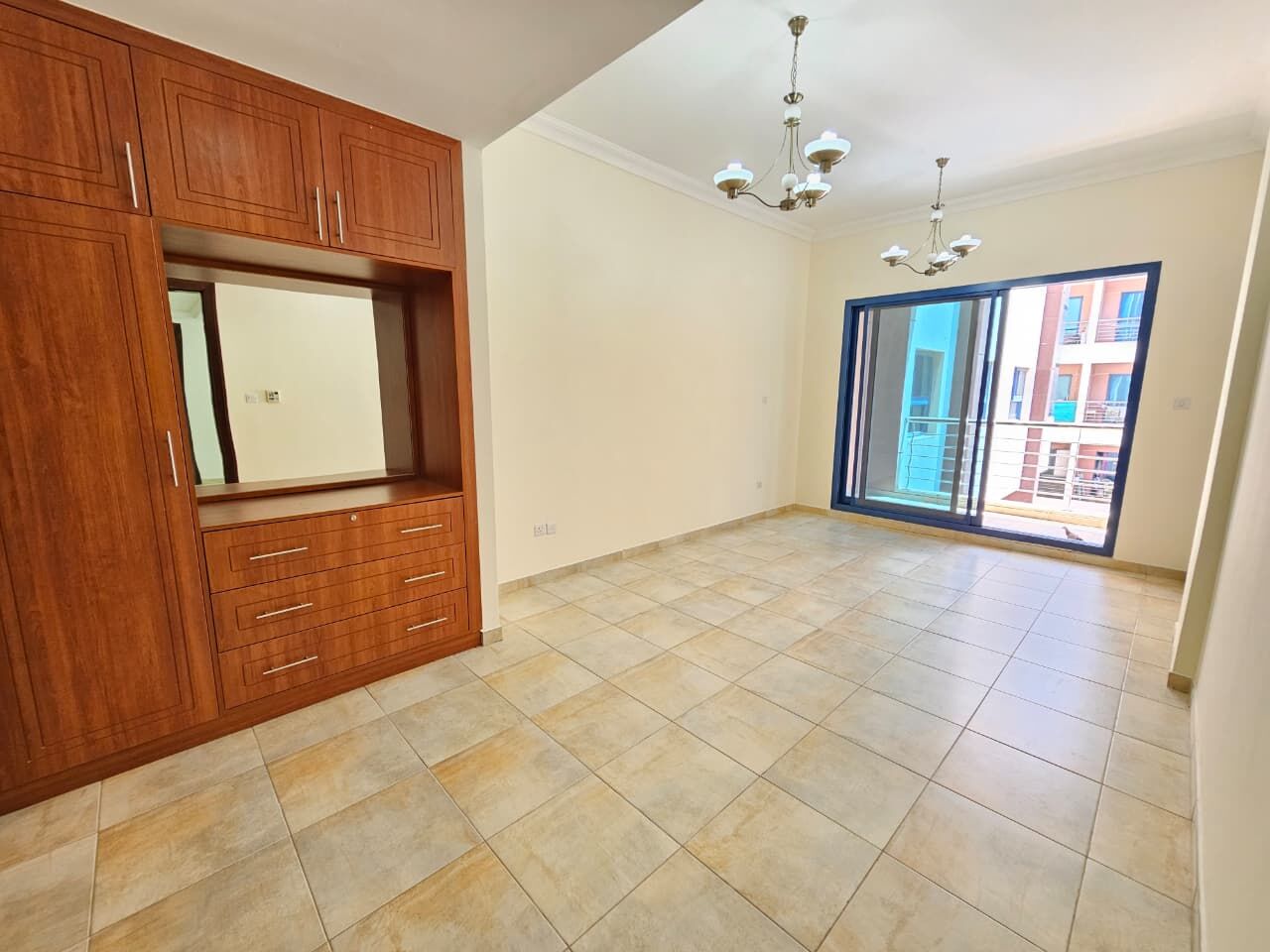 Dubai, Apartments, Flats, Houses & Villas, AED 85000/year,  2 BR,  1500 Sq. Meter,  Spacious 2BHK Apartment | 1500 Sqft | Near Al Qiyada Metro | 4 Cheques