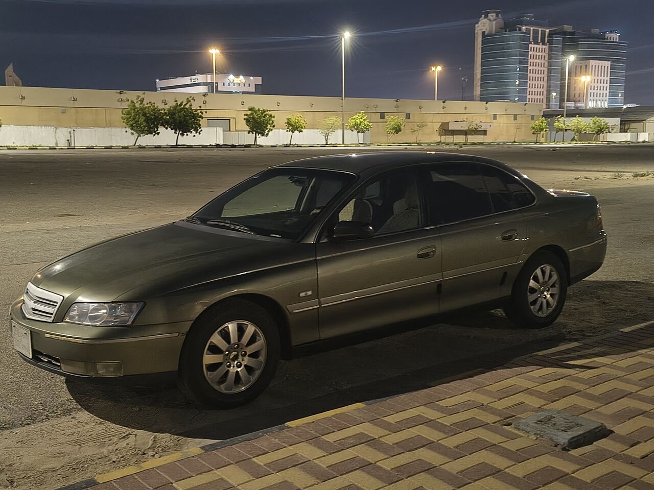 Khobar, Vehicles, Cars & Trucks , SAR 9000,  Chevrolet Caprice V6,  2006,  Automatic,  245000 KM,   Neat And Clean