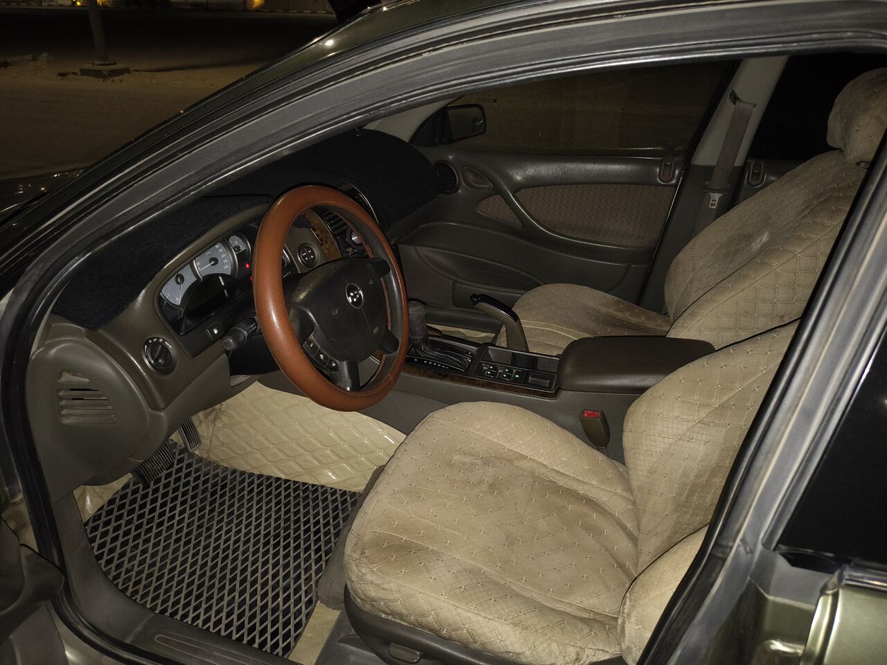 Khobar, Vehicles, Cars & Trucks , SAR 9000,  Chevrolet Caprice V6,  2006,  Automatic,  245000 KM,   Neat And Clean