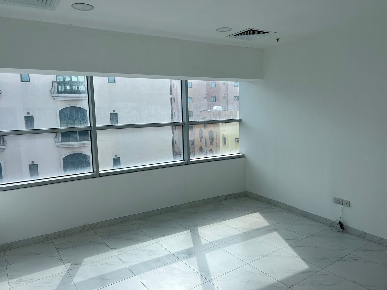 Adliya, Offices, BHD 220,  45 Sq. Meter,  Modern Office Space For Rent In Adliya