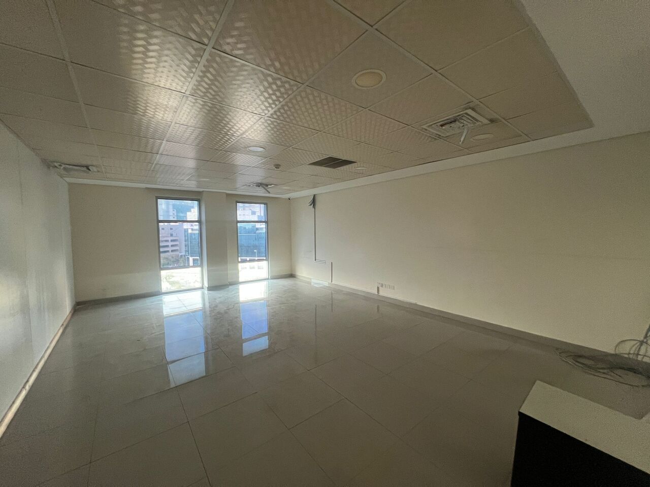 Al Seef, Offices, BHD 600,  110 Sq. Meter,  Bright & Modern Office For Rent In The Heart Of Seef
