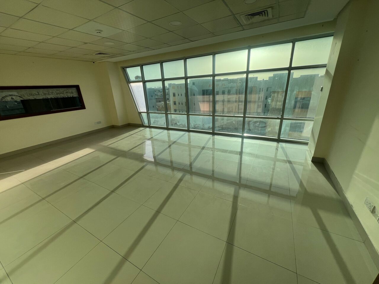 Al Seef, Offices, BHD 600,  110 Sq. Meter,  Bright & Modern Office For Rent In The Heart Of Seef