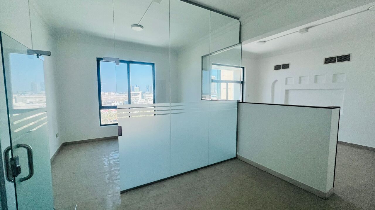 Al Seef, Offices, BHD 360,  121 Sq. Meter,  Spacious Office For Rent In Seef | Near Almoayyed Tower