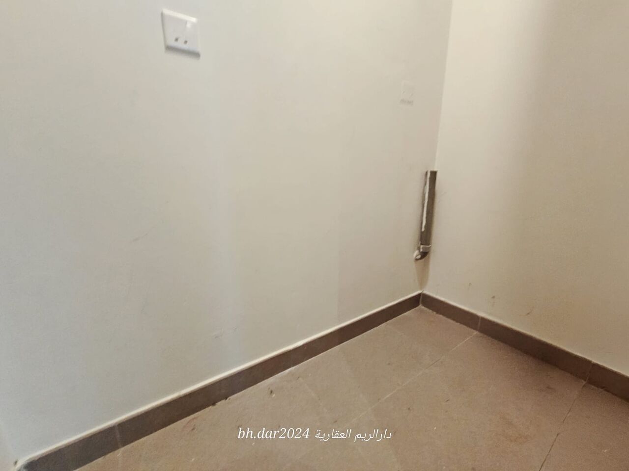 Hidd, Apts/Flats Wanted, BHD 230/year,  2 BR,  Al Hidd City/High-end Apartment For Rent With Air Conditioning, Curtains And Furnace Inclu