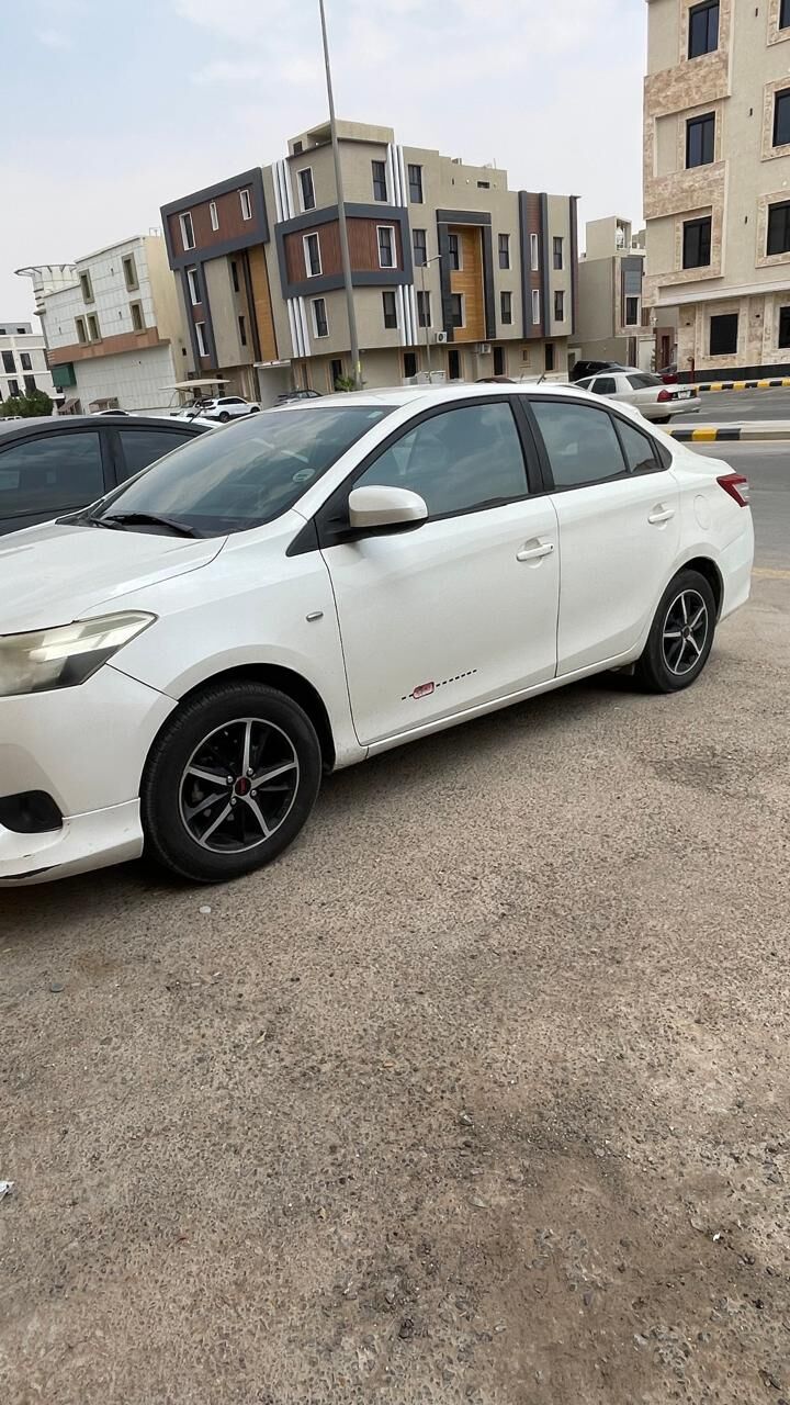 Riyadh, Vehicles, Cars & Trucks , SAR 27000,  Toyota Yaris,  2017,  Automatic,  306000 KM,