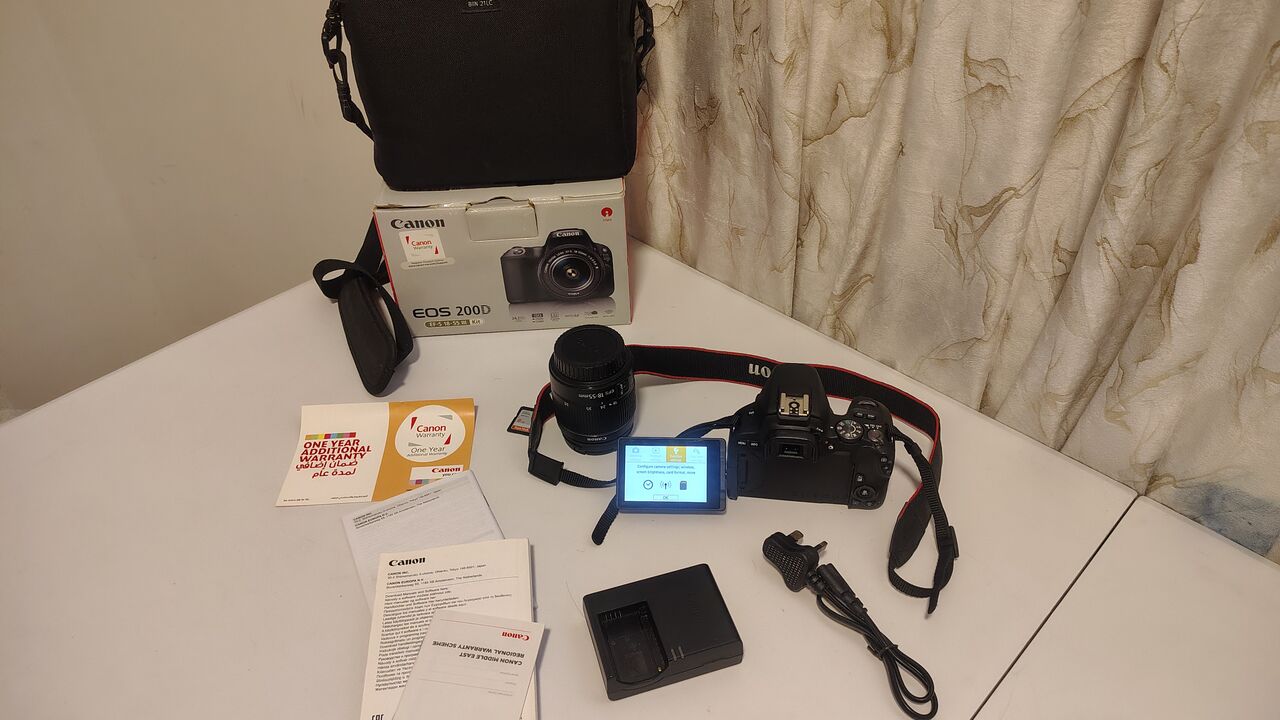 Riyadh, Photo & Video, SAR 2100,  Canon EOS 200D Limited Edition DSLR Camera With 18-55mm Lens. Like New Condition