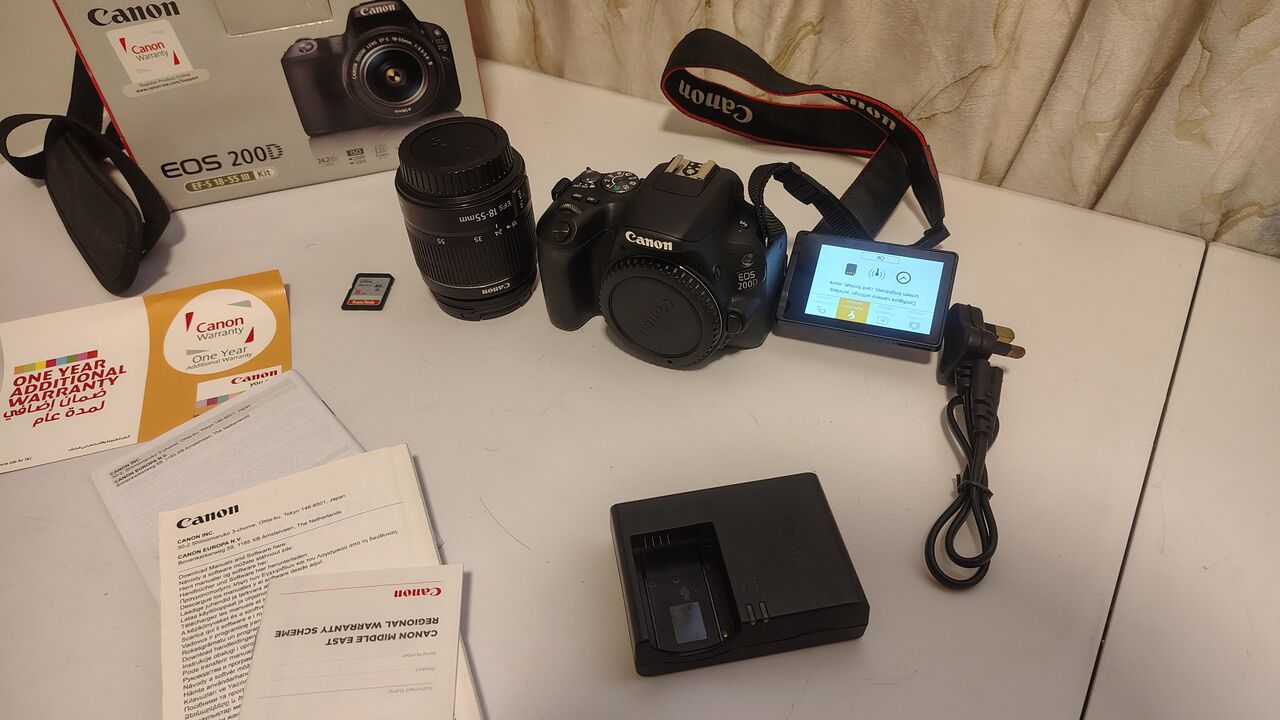 Riyadh, Photo & Video, SAR 2100,  Canon EOS 200D Limited Edition DSLR Camera With 18-55mm Lens. Like New Condition