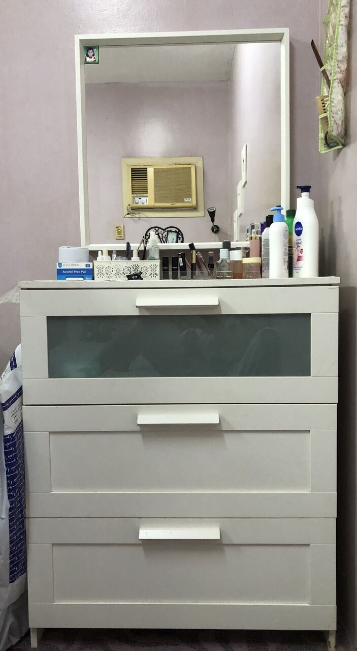 Jeddah, Furniture, SAR 100,  White Bedset For Sale
