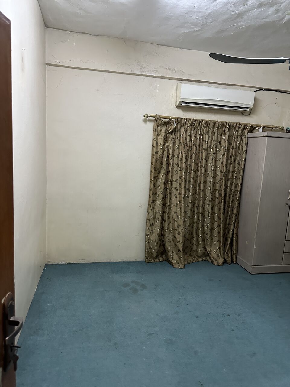 Al Adama, Rooms for Rent, SAR 550/month,  Room Available For Rent &ndash; Dammam (king Khalid Street) (executive Single Person)