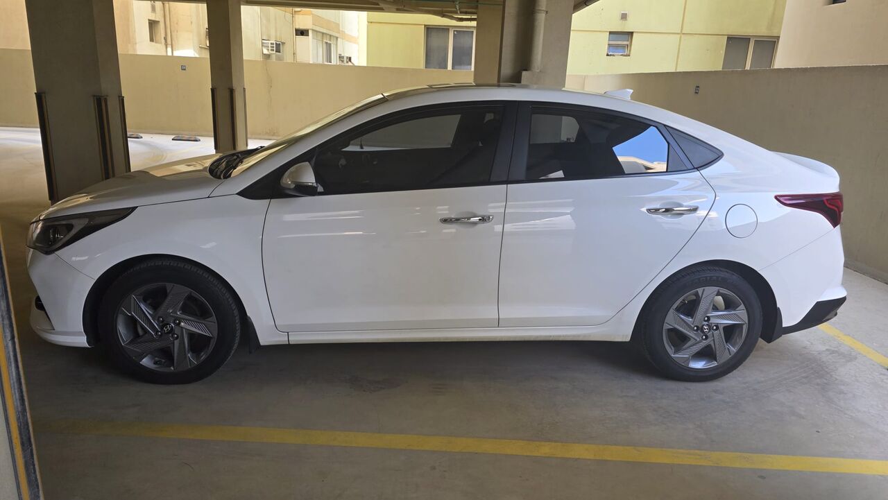Riffa, Vehicles, Cars & Trucks , BHD 4500,  Hyundai Accent,  2021,  Automatic,  86000 KM,  Well Maintained  For Sale