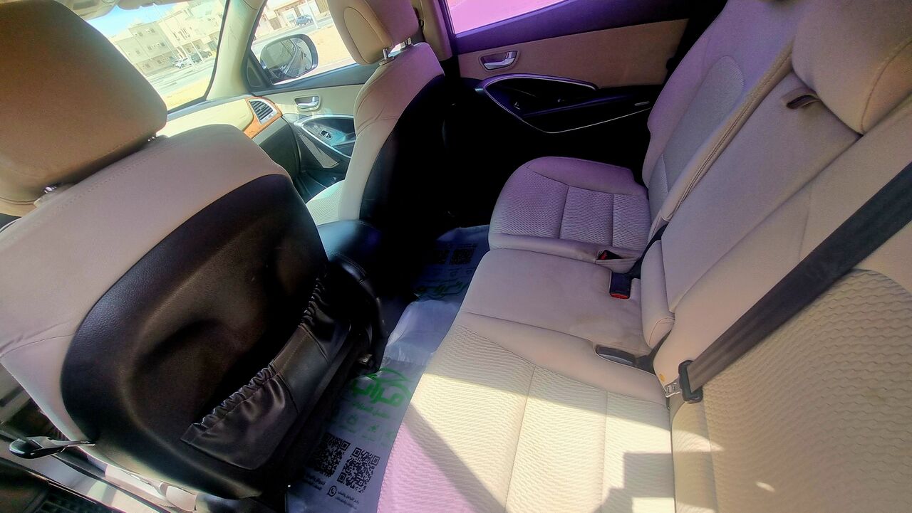 Yanbu, Vehicles, Cars & Trucks , SAR 38500,  Hyundai Santa Fe,  2014,  Automatic,  204000 KM,  Excllent Condition   Available For Serious Buyer