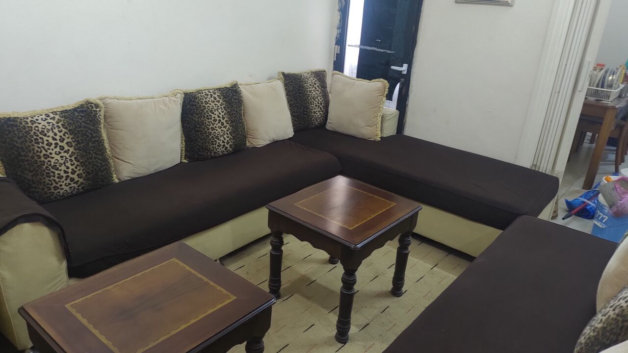Jeddah, Furniture, SAR 450,  7 Seat Sofa Set With Cofee Tables