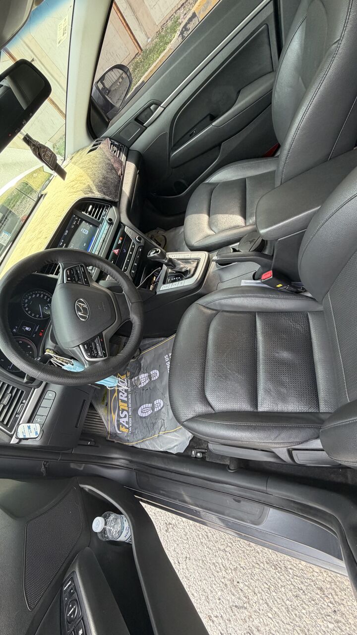 Jubail, Vehicles, Cars & Trucks , SAR 37000,  Hyundai Avante Diesel 1.6,  2018,  Automatic,  141000 KM,  Hyundai Avante *