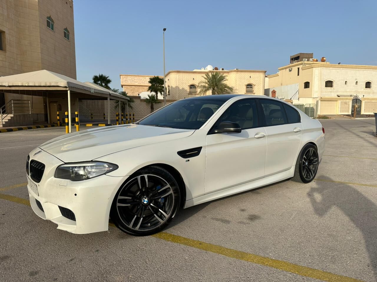 Dammam, Vehicles, Cars & Trucks , SAR 34,  Bmw 520,  2014,  Automatic,  320000 KM,  Urgent Sell Car