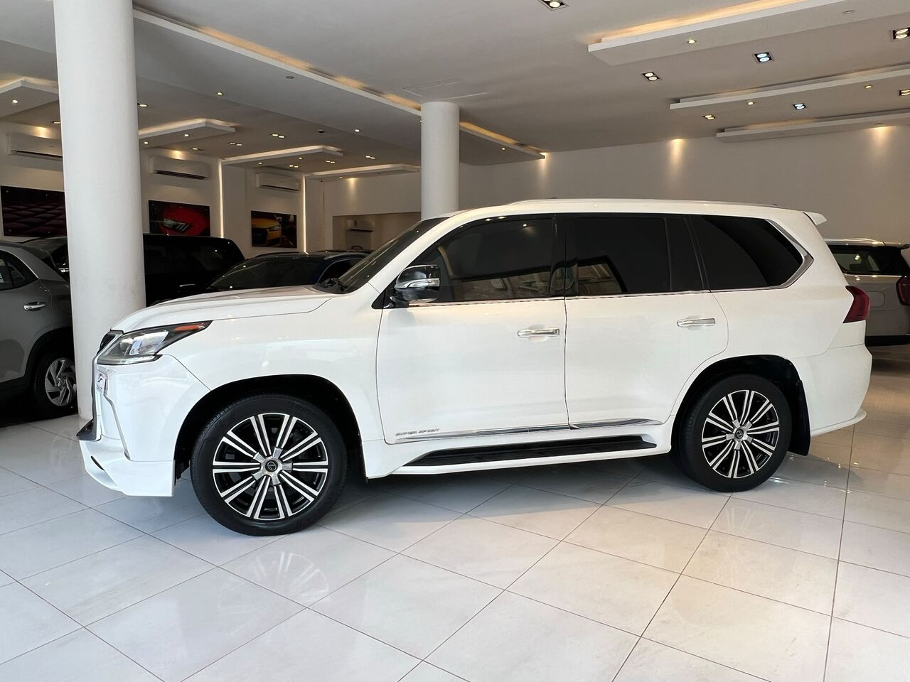 East Riffa, Vehicles, Cars & Trucks , BHD 16950,  LEXUS LX 570 MODEL 2016 FOR SALE,  2016,  Automatic,  230000 KM,