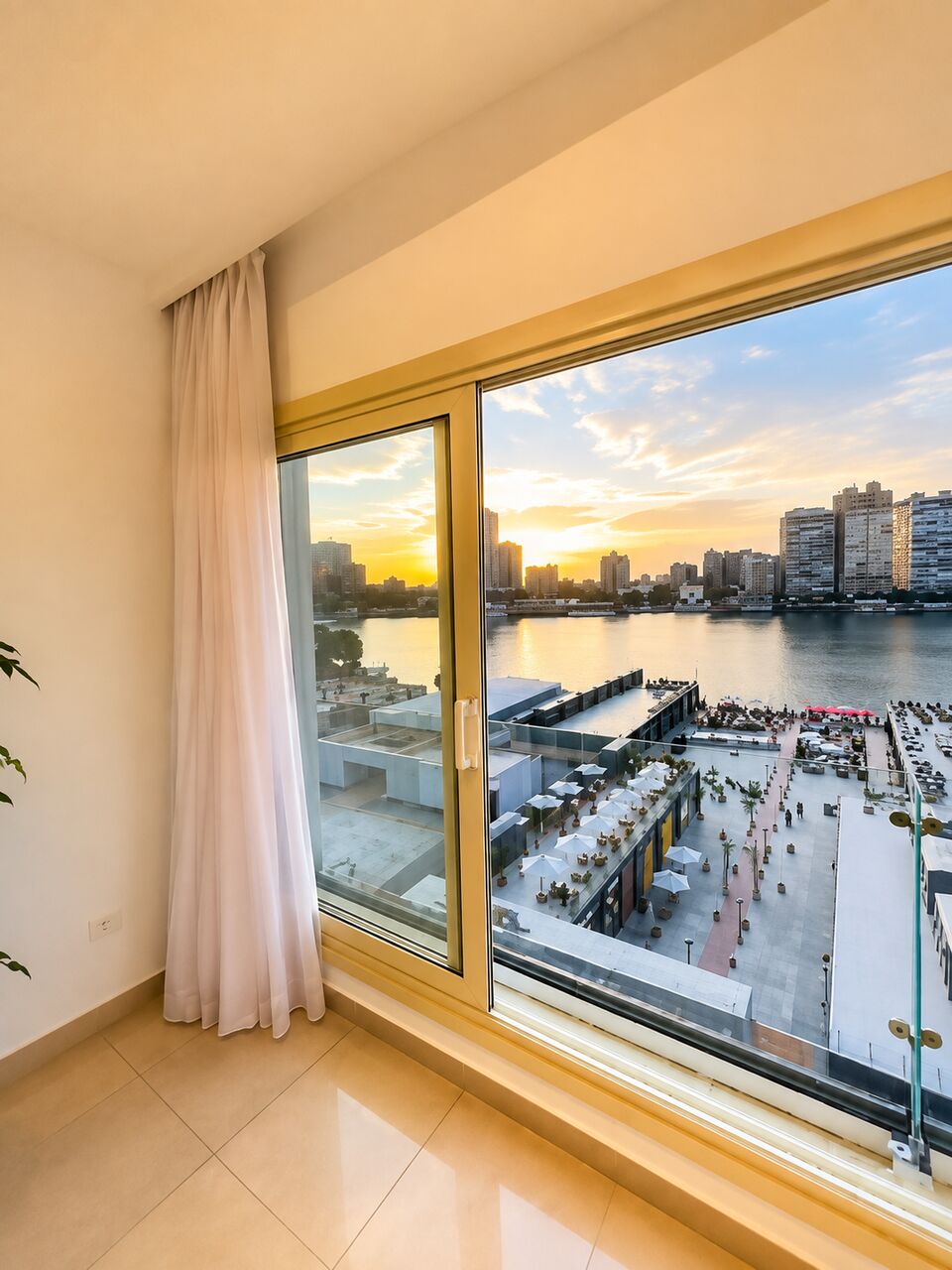 Kuwait City, Apartments, Flats, Houses & Villas, KWD 617/month,  Furnished,  3 BR,  شقة فندقية فاخرة للإيجار