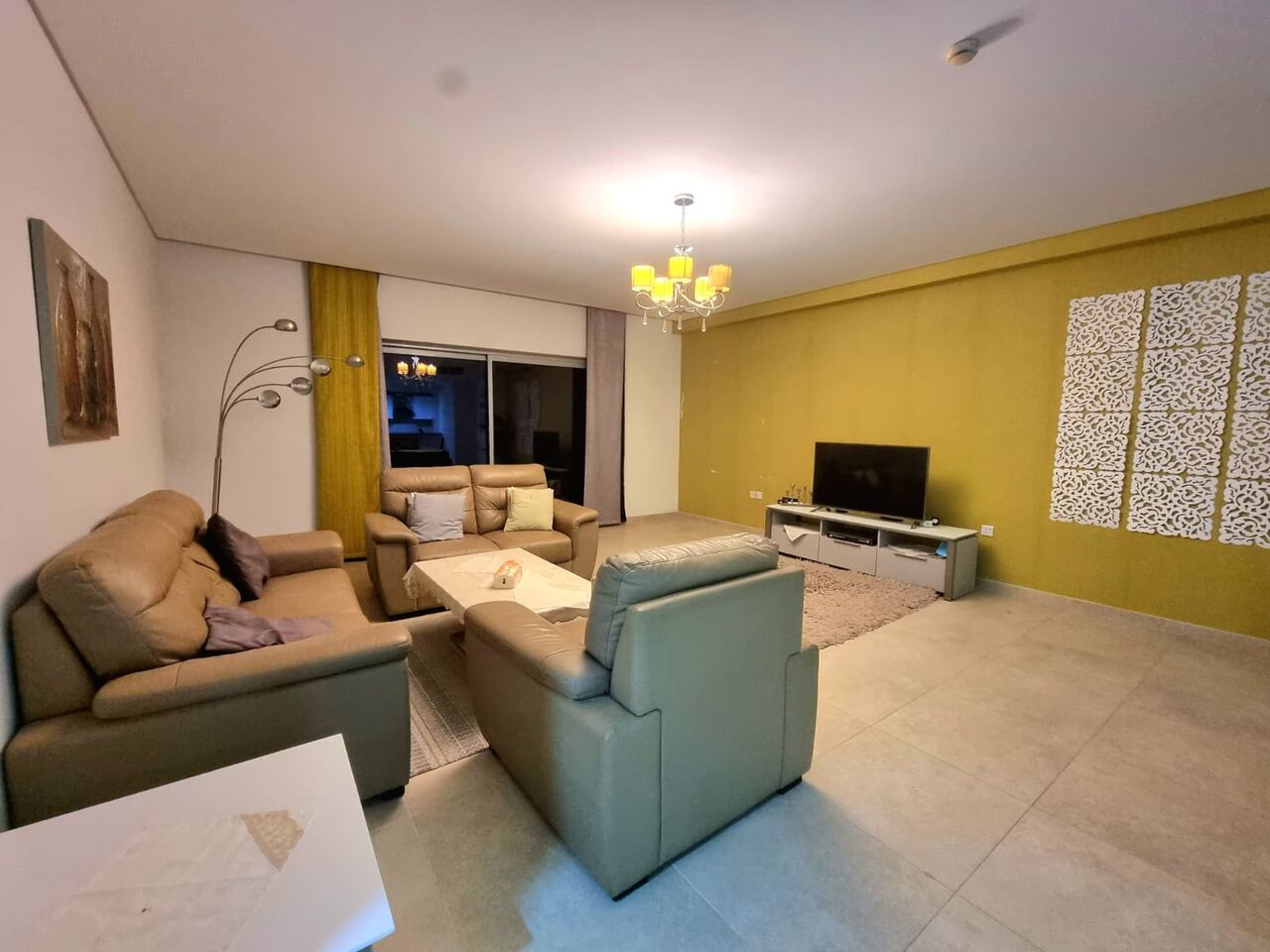 Amwaj Islands, Apartments, Flats, Houses & Villas, BHD 320/month,  Furnished,  1 BR,  110 Sq. Meter,  Spacious 1 BR FF Apt With Huge Balcony Close To Lagoon Park