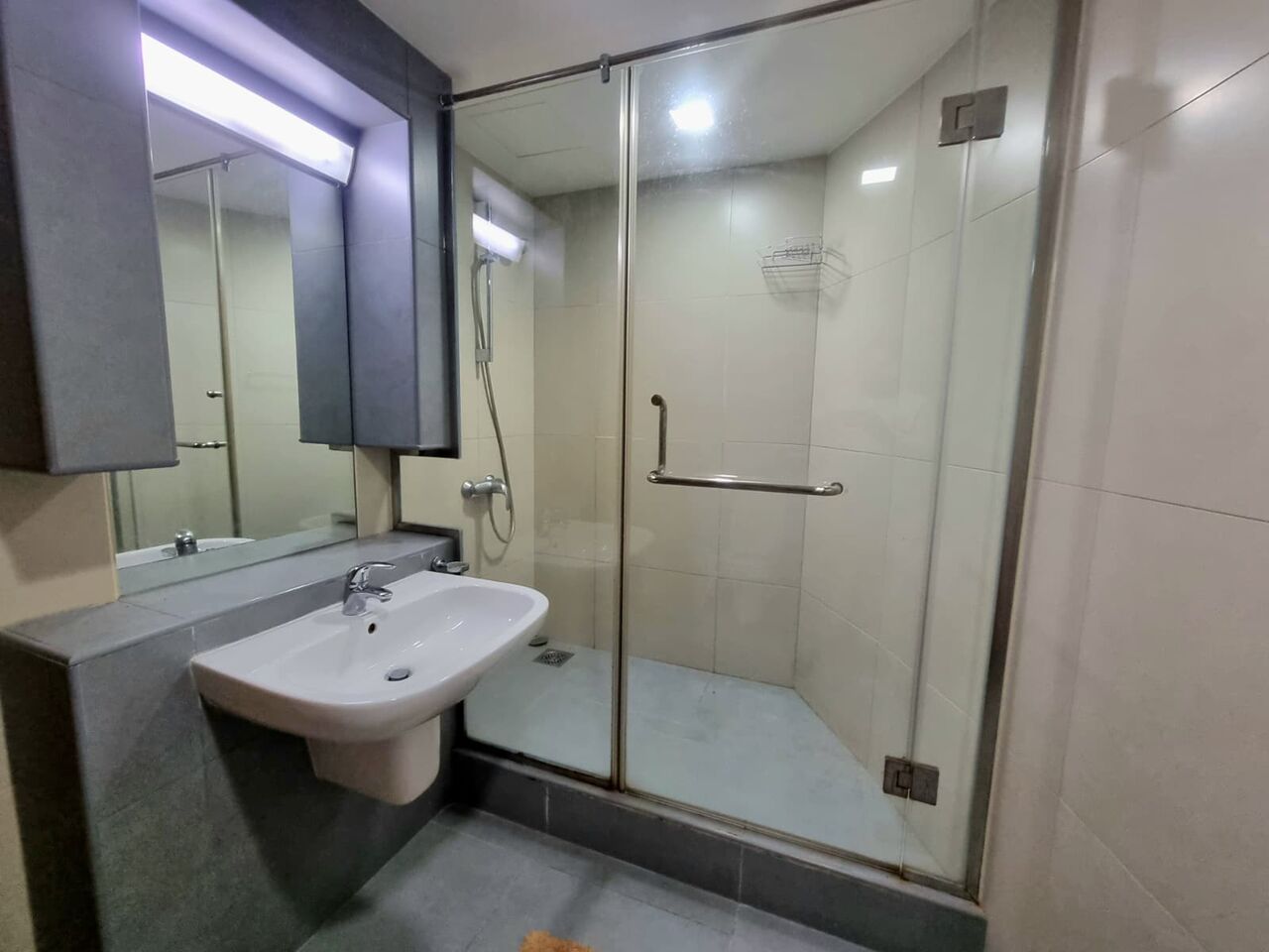 Amwaj Islands, Apartments, Flats, Houses & Villas, BHD 320/month,  Furnished,  1 BR,  110 Sq. Meter,  Spacious 1 BR FF Apt With Huge Balcony Close To Lagoon Park