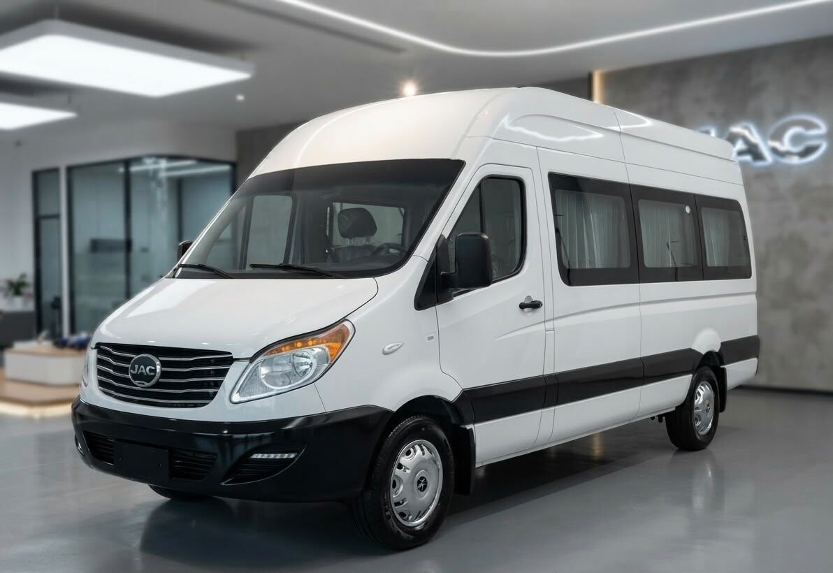 Mahooz, Vehicles, Cars & Trucks , BHD 3000,  JAC S2,  2026,  Automatic,  1 KM,  JAC SUNRAY - 16 SEATER BUS -  - Brand New - Loan Without Bank - Monthly Installments