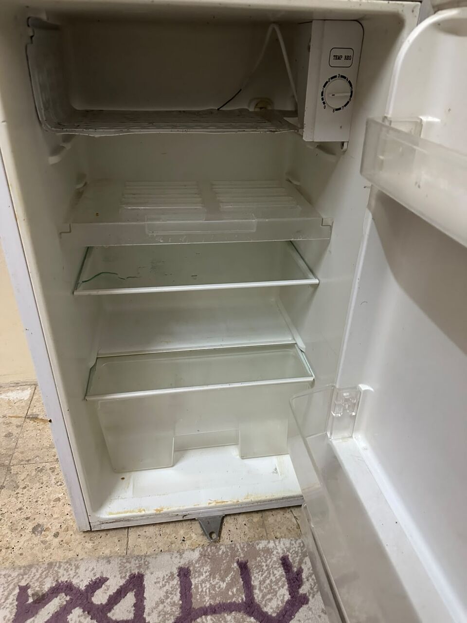 Riyadh, Electronics, SAR 250,  Fridge For Sale