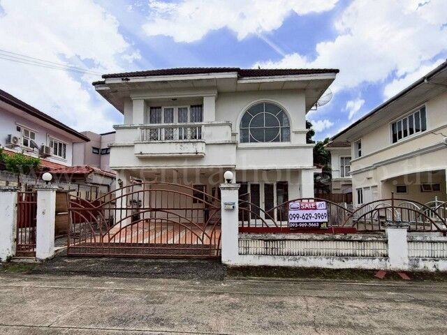 Bangkok, Real Estate For Sale, THB 4790000,  3 BR,  69 Sq. Feet,  Reserve Now, Single House, Manthana Phraya Suren 26, Ramintra 109, Near Fashion Island.
