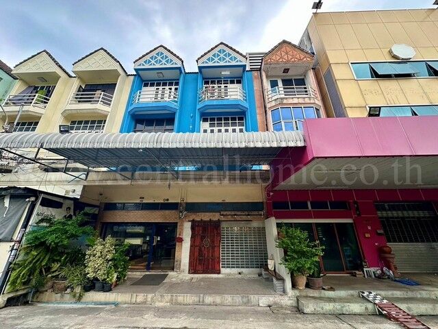 Bangkok, Real Estate For Sale, THB 2990000,  5 BR,  16 Sq. Feet,  Urgent Sale, Commercial Building, 4.5 Floors, Newly Renovated, Khubon Road, Bang Khen,