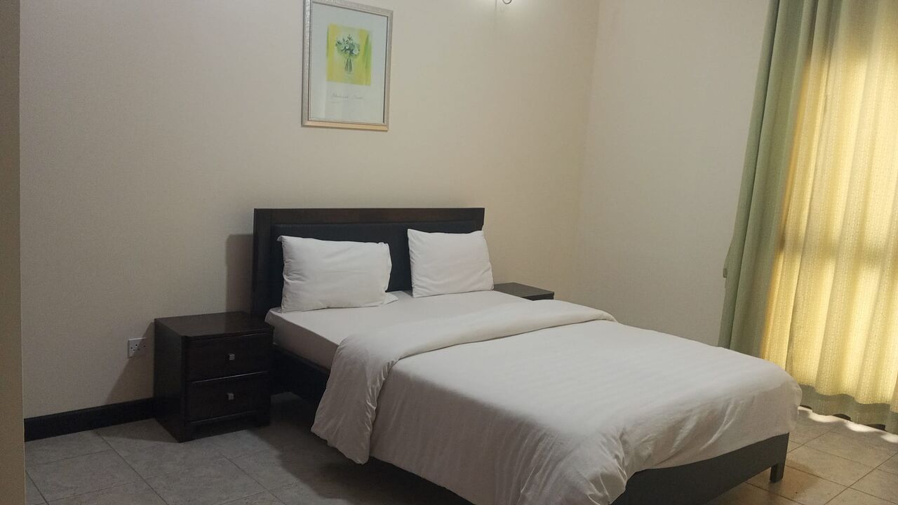 Juffair, Rooms for Rent, BHD 150/month,  Furnished,  Nice Room For Male Executive. Electricity, Wifi, Parking, Swimming Pool And Gym