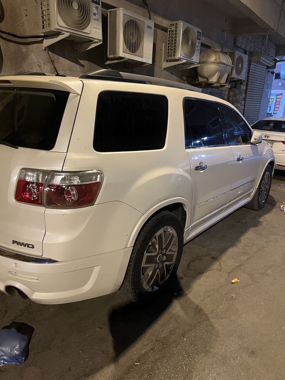 Al Wizarat, Vehicles, Cars & Trucks , SAR 25000,  GMC ACADIA DENALI (AWD),  2012,  Automatic,  212000 KM,