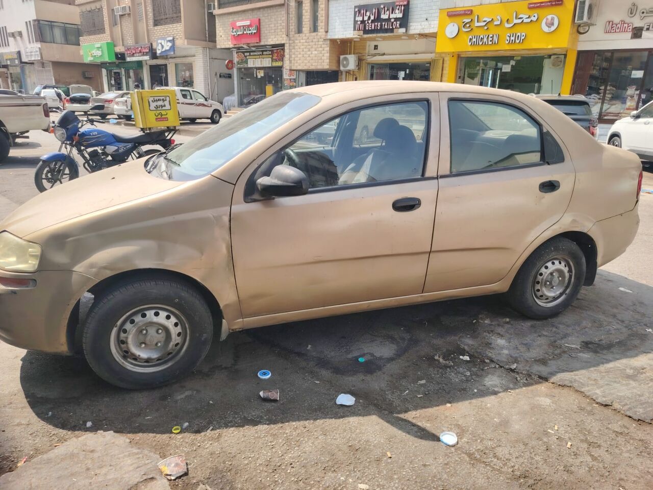 Al Wizarat, Vehicles, Cars & Trucks , SAR 4000,  Chevrolet Aveo,  2004,  Manual,  100000 KM,  For Sale:   () &ndash; 4,000 SAR