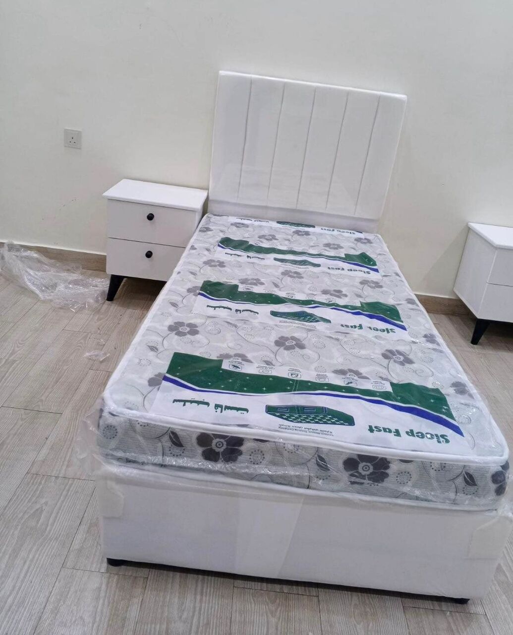 Jeddah, Furniture, SAR 2,  New Best Quality Modern Single Bed Frame Available For Sale