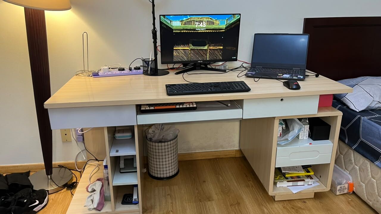 Khobar, Furniture, SAR 1100,  URGENT Premium Wood Desk - BEFORE 16 August 2026