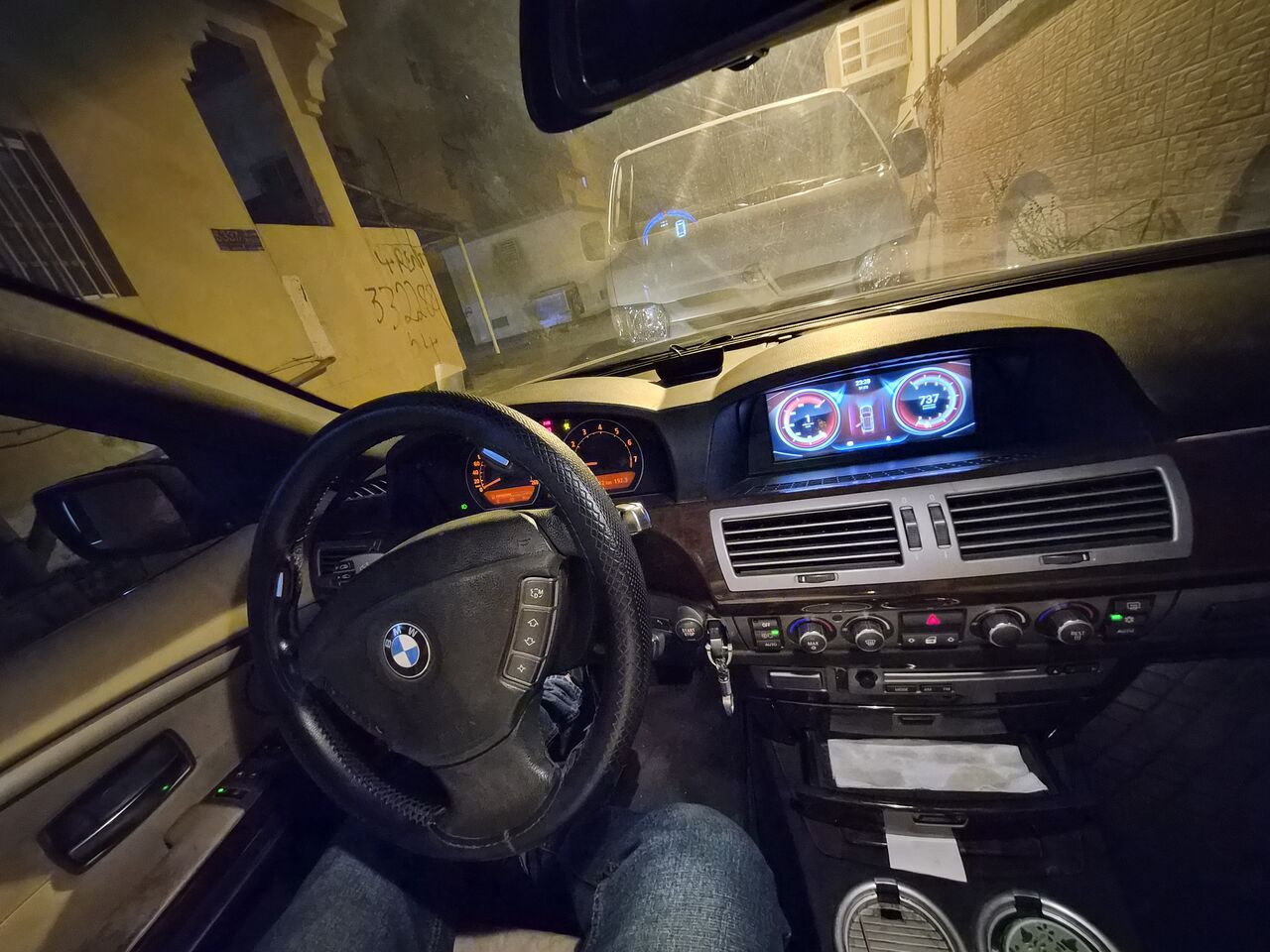 Manama, Vehicles, Cars & Trucks , BHD 1350,  Bmw 7 Series,  2007,  Automatic,  200 KM,  Registered & Insured