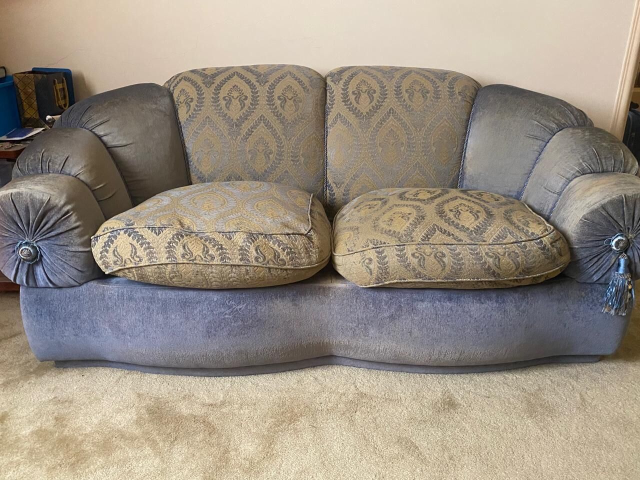 Jeddah, Furniture, SAR 1800,  🛋️✨ للبيع – طقم كنب إيطالي فاخر بجودة عال
