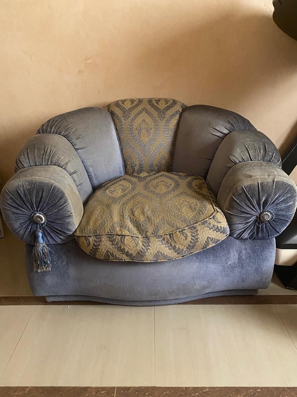 Jeddah, Furniture, SAR 1800,  🛋️✨ للبيع – طقم كنب إيطالي فاخر بجودة عال
