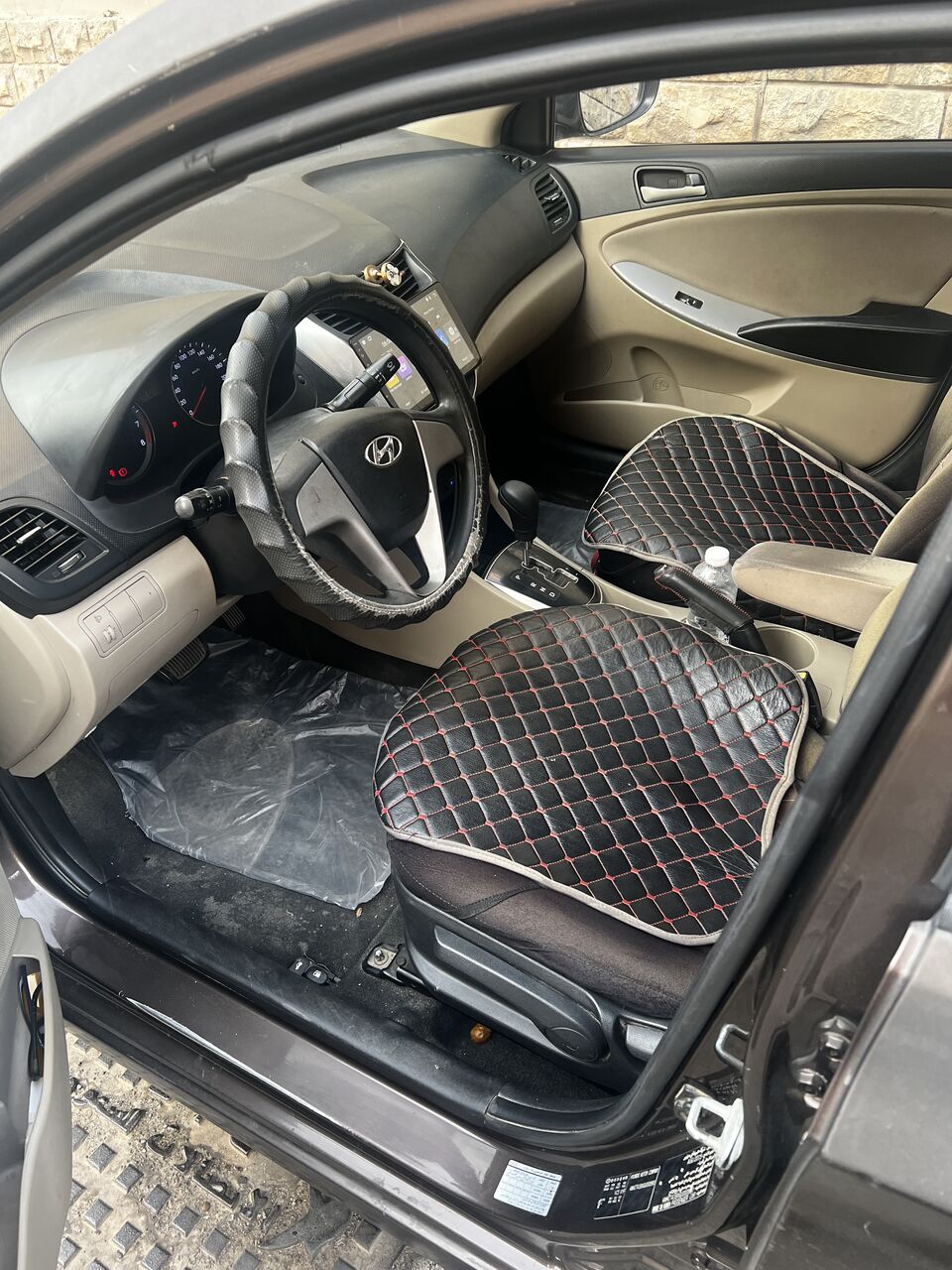 Jeddah, Vehicles, Cars & Trucks , SAR 20000,  Hyundai Accent,  2016,  Automatic,  298000 KM,    Model Urgent For Sale