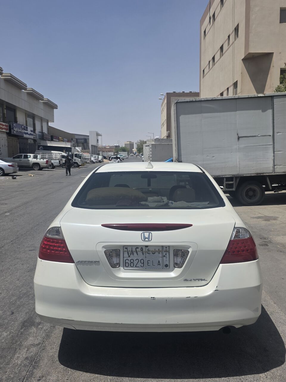 Riyadh, Vehicles, Cars & Trucks , SAR 17000,  Honda Accord,  2006,  Automatic,  367900 KM,