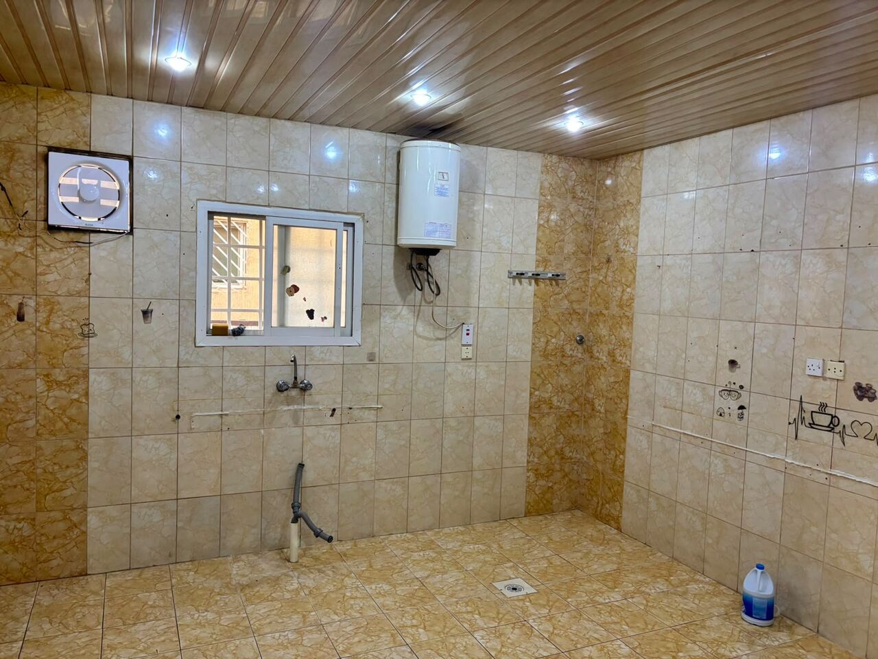 Al Naseem, Apartments, Flats, Houses & Villas, SAR 30000/year,  2 BR,  Family Apartment With Large 2 Beadrooms Hall Kitchen Well Lcoated House