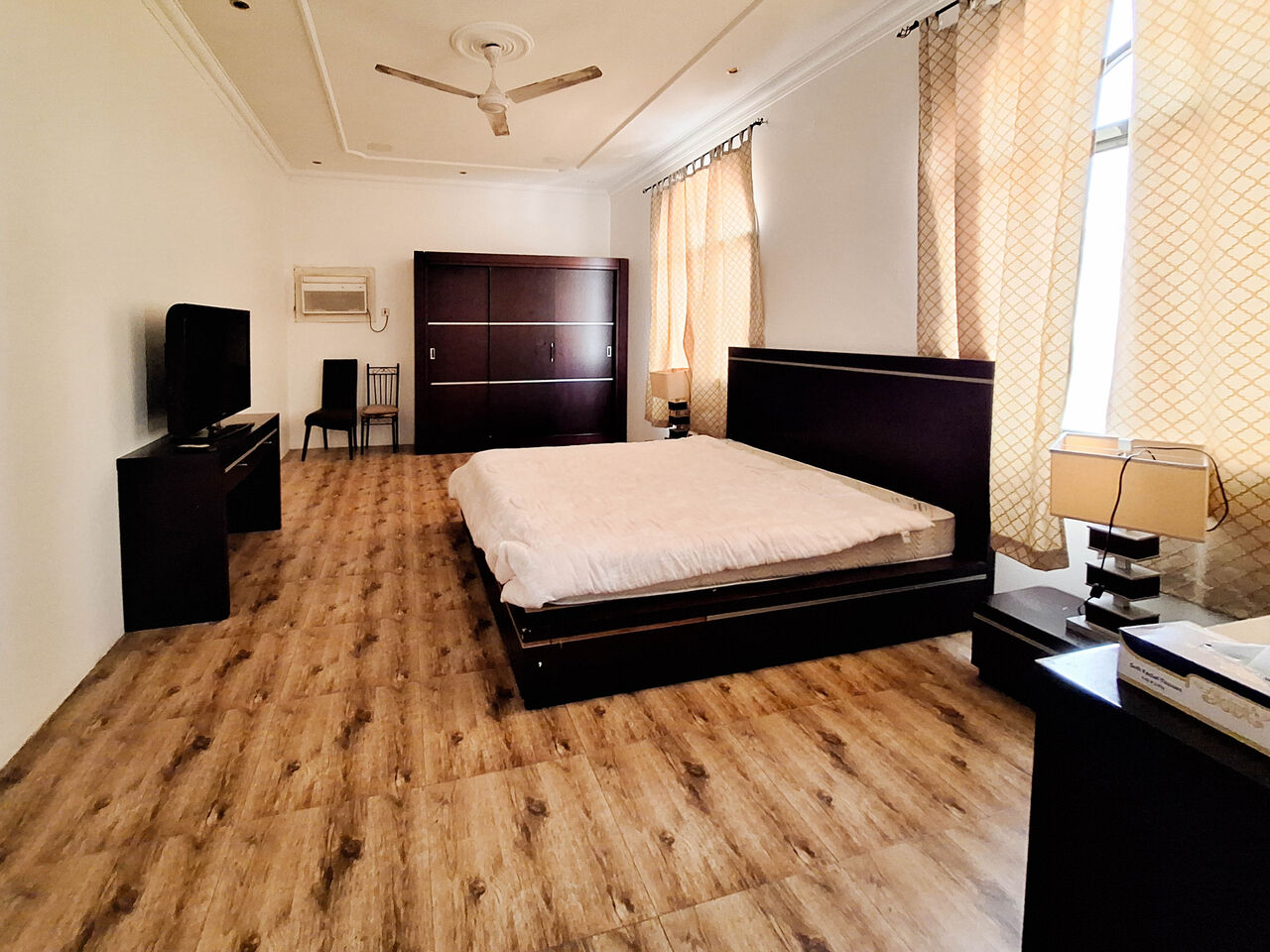 Al Seef, Apartments, Flats, Houses & Villas, BHD 250/month,  2 BR,  For Rent A Fully-furnished Apartment In Karbabad Area Close To Malls