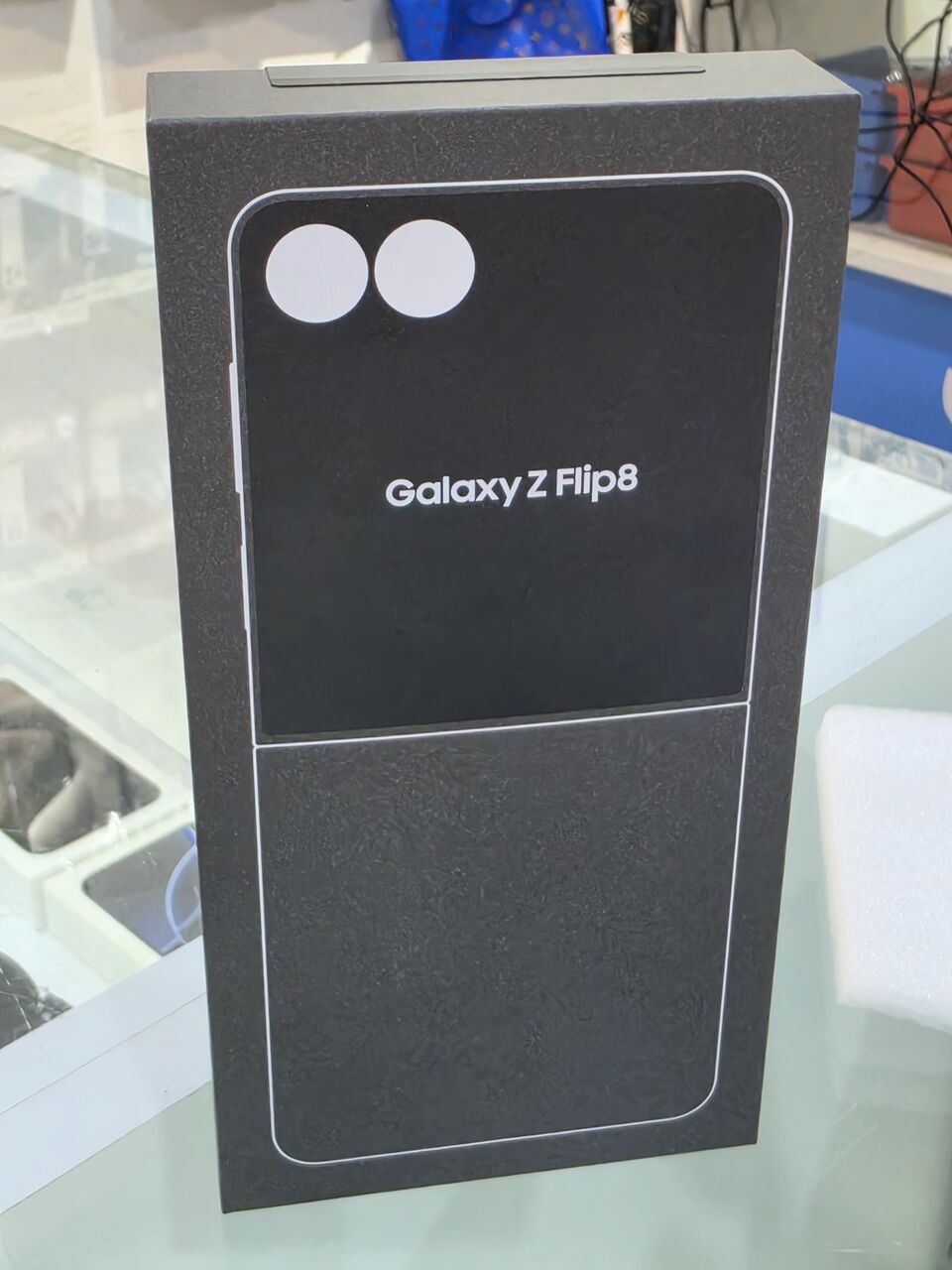 Dammam, Mobile Phones, SAR 4000,  Galaxy Flip 8
